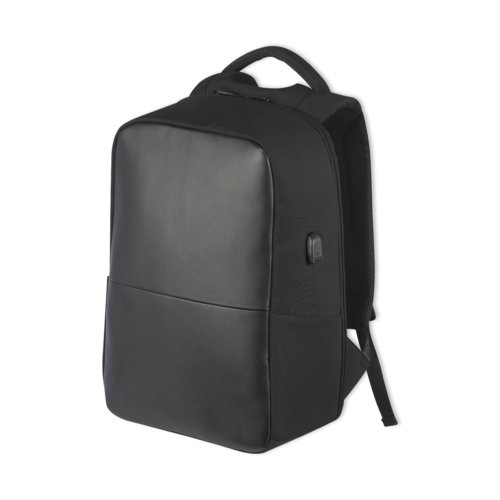 Prato backpack with USB port 2