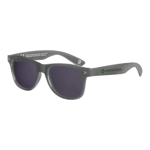 Silver-gray RPET sunglasses with dark lenses.