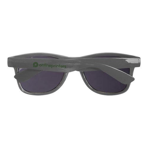 Silver-gray RPET sunglasses with dark lenses.