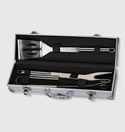 BBQ set in case Oval Plate